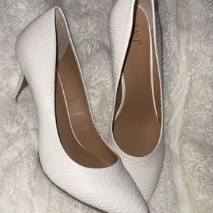 Inc White Snakeskin Pointed Toe Pumps 11M NWT/NEW INC International Concepts